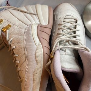 Air Jordan 12 Retro GG Plum Fog